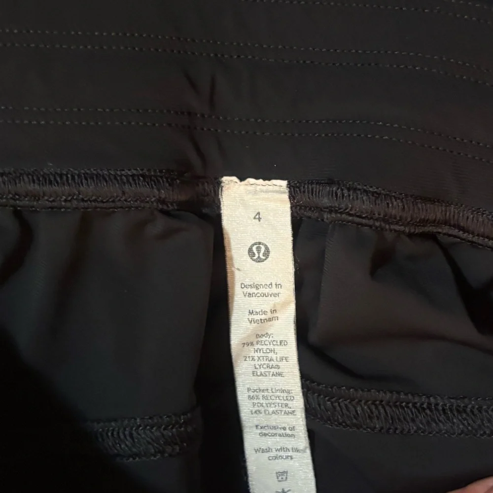 lululemon athletica Women's Black Track Pants - Picture 3 of 4
